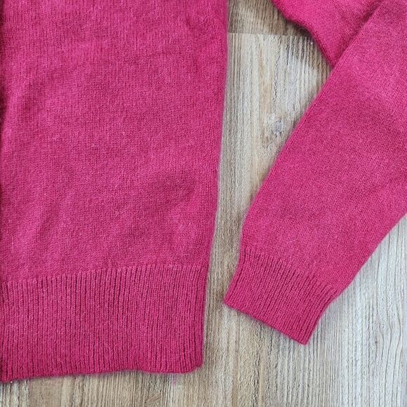 🔹️Apt 9 Burgundy Angora Blend Rhinestone Buttoned Cardigan Sweater Medium - Picture 5 of 9